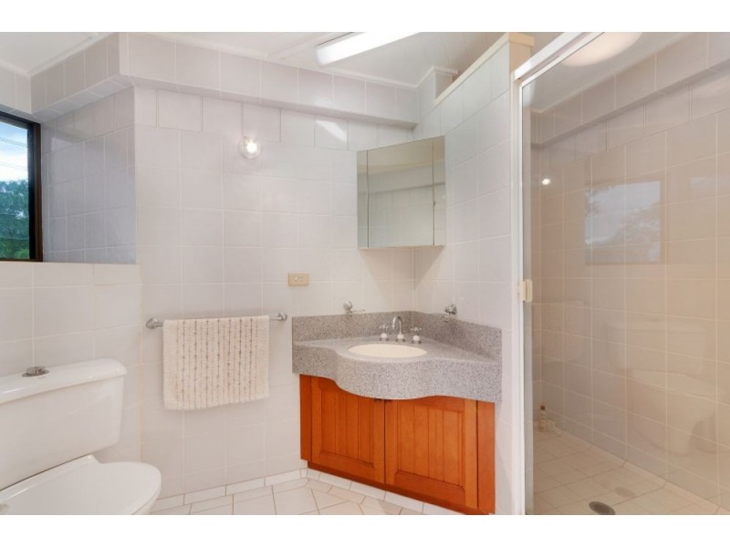 2 Price Close, Edge Hill QLD 4870
