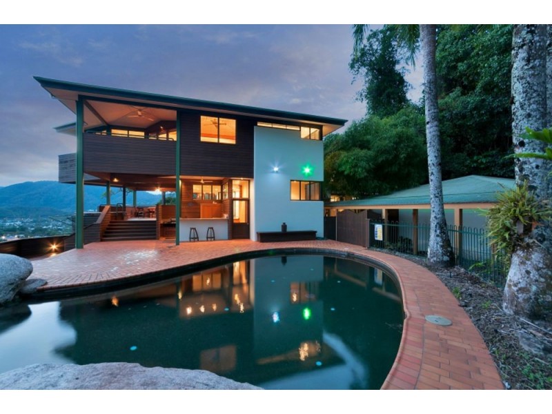 2 Price Close, Edge Hill QLD 4870