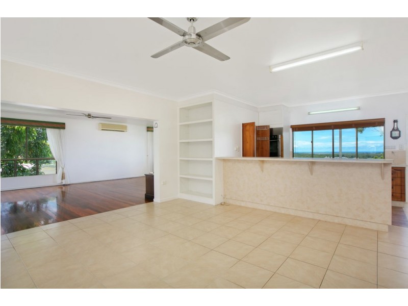 15 Bena Street, Smithfield QLD 4878