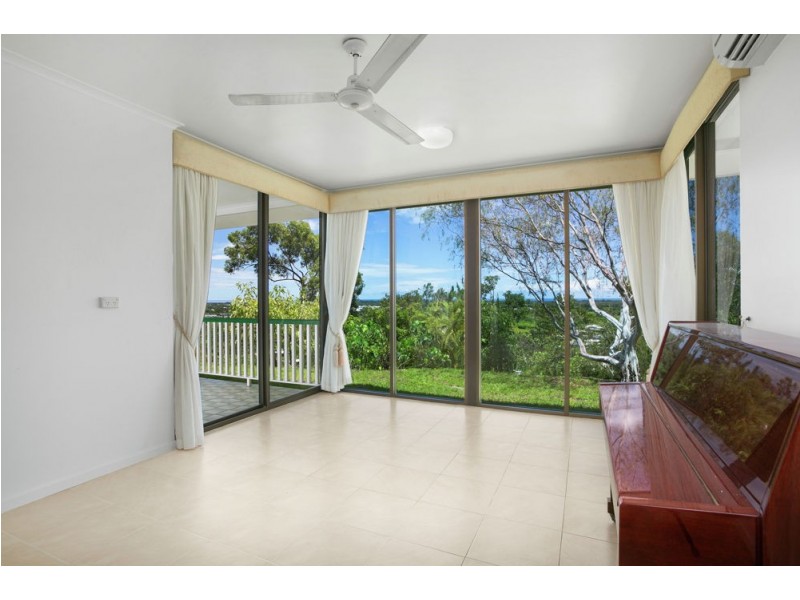 15 Bena Street, Smithfield QLD 4878