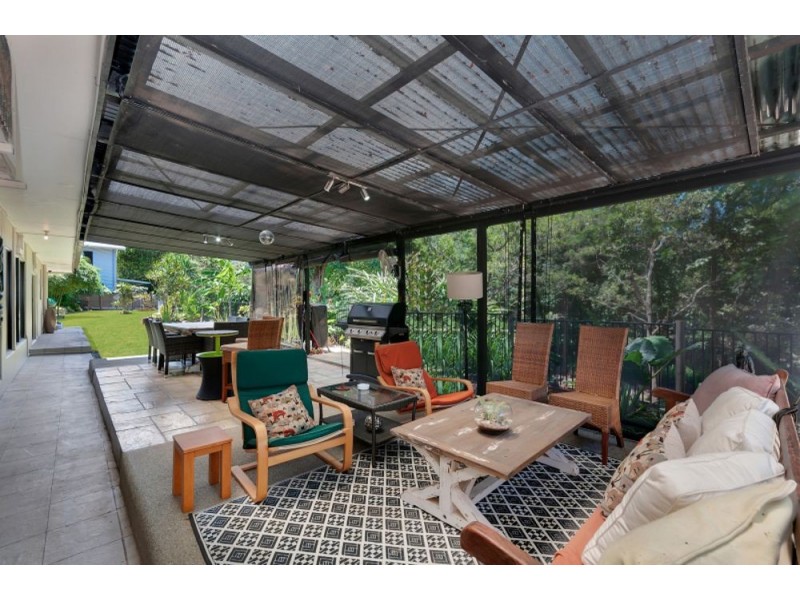 4 Stoney Creek Road, Kamerunga QLD 4870