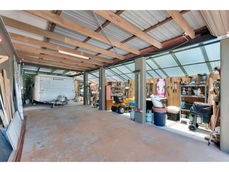 4 Stoney Creek Road, Kamerunga QLD 4870