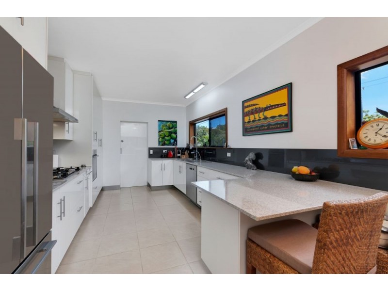 4 Stoney Creek Road, Kamerunga QLD 4870