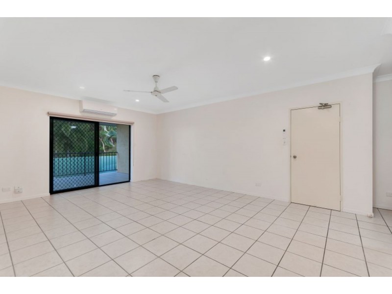 3-9 Stratford Parade, Stratford QLD 4870