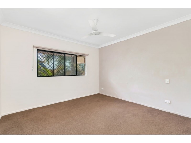 3-9 Stratford Parade, Stratford QLD 4870