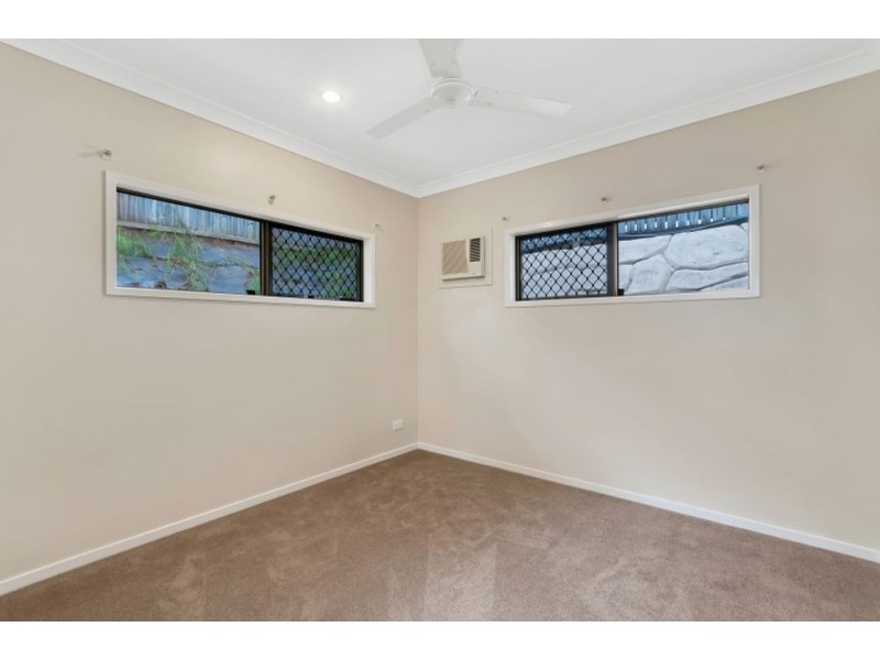 19 Lillipilli Street, Redlynch QLD 4870