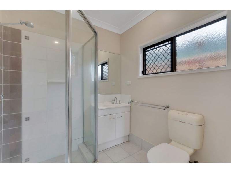 19 Lillipilli Street, Redlynch QLD 4870