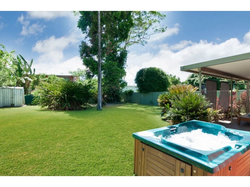16 Nielsen Street, Aloomba QLD 4871