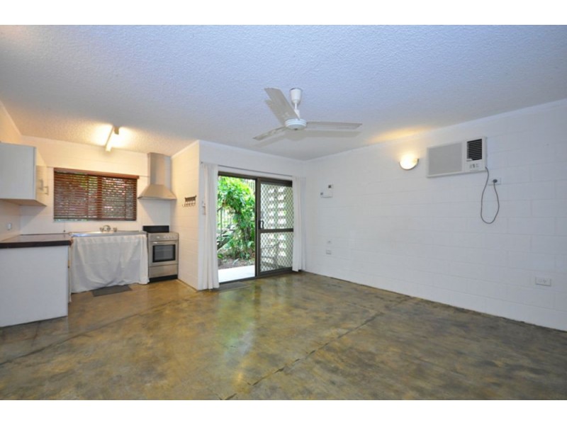 1/178 Martyn Street, Manunda QLD 4870