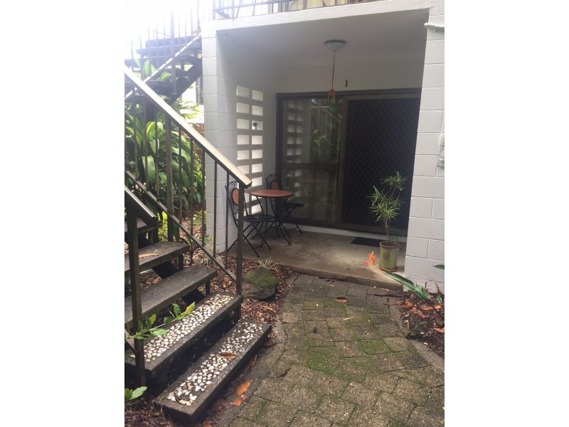 1/178 Martyn Street, Manunda QLD 4870