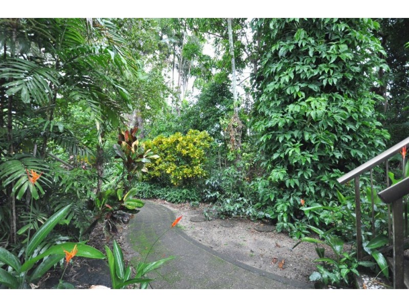 1/178 Martyn Street, Manunda QLD 4870