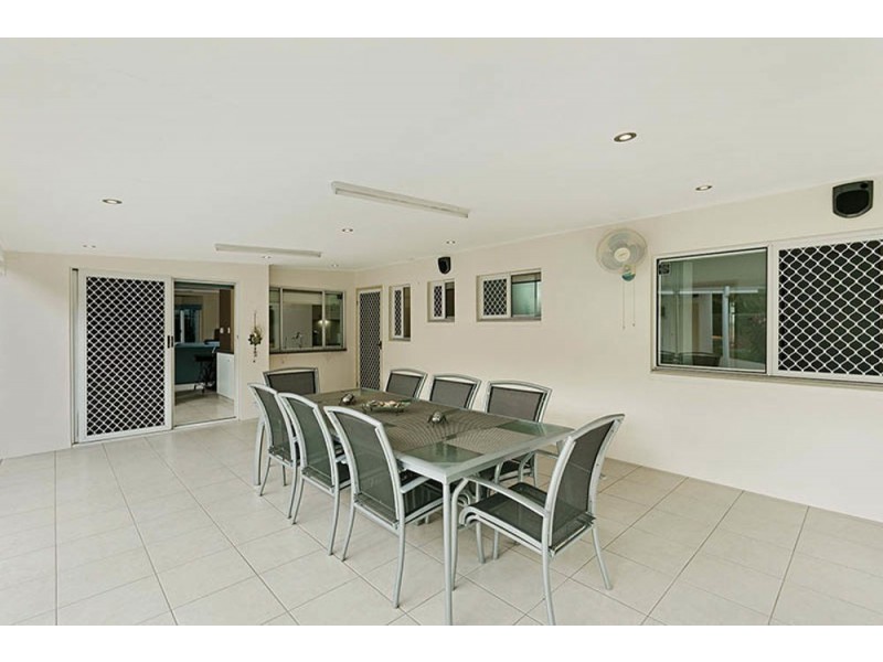 6 Clohesy Court, Kanimbla QLD 4870