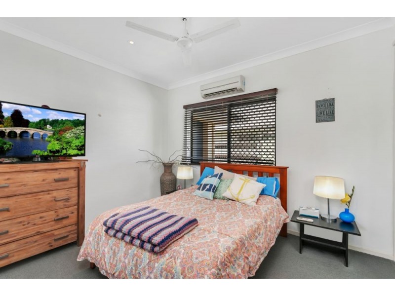 13 Aniston Street, White Rock QLD 4868
