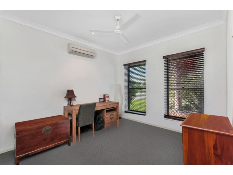 13 Aniston Street, White Rock QLD 4868