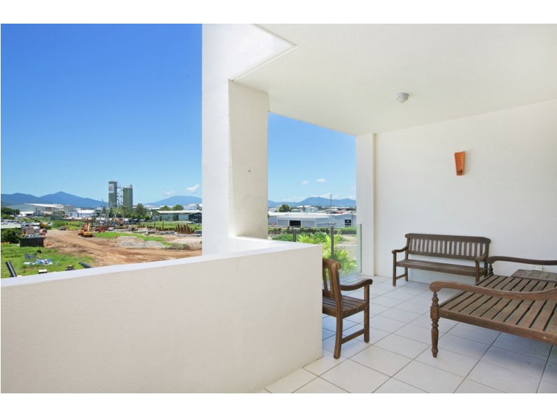 13/79 Spence Street, Cairns City QLD 4870