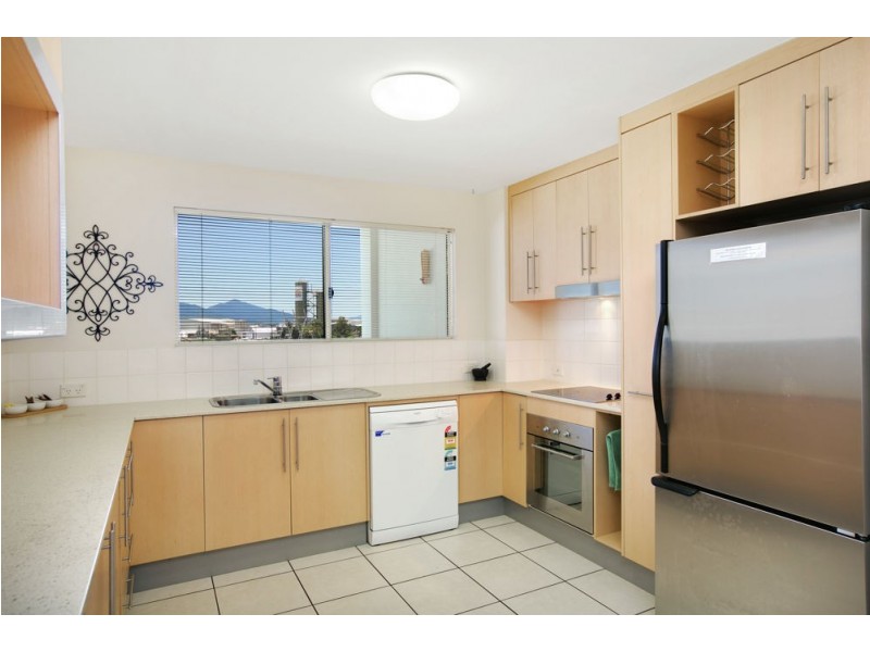 13/79 Spence Street, Cairns City QLD 4870