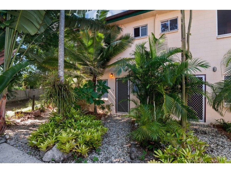 4/15-17 Fern Street, Holloways Beach QLD 4878