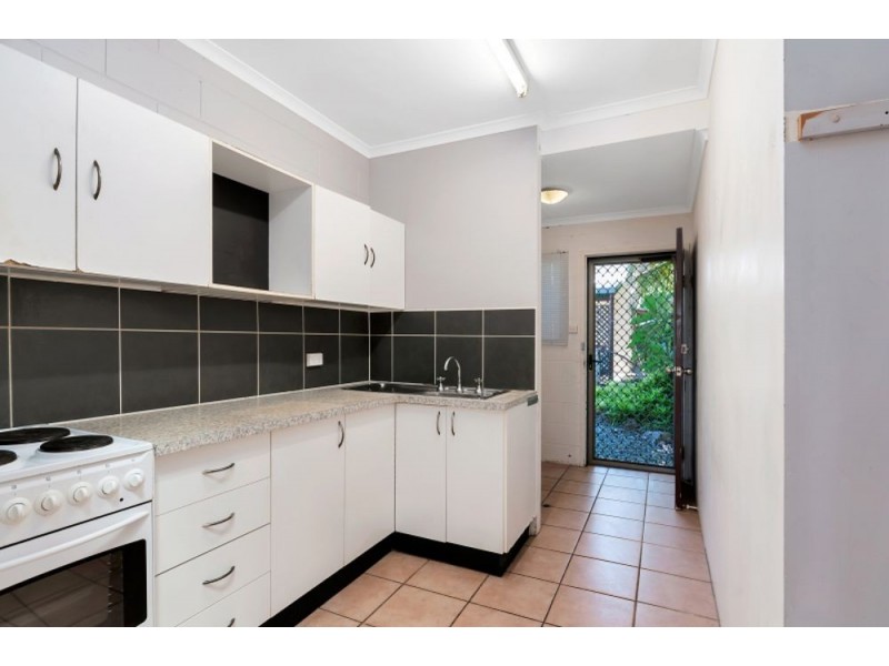 4/15-17 Fern Street, Holloways Beach QLD 4878
