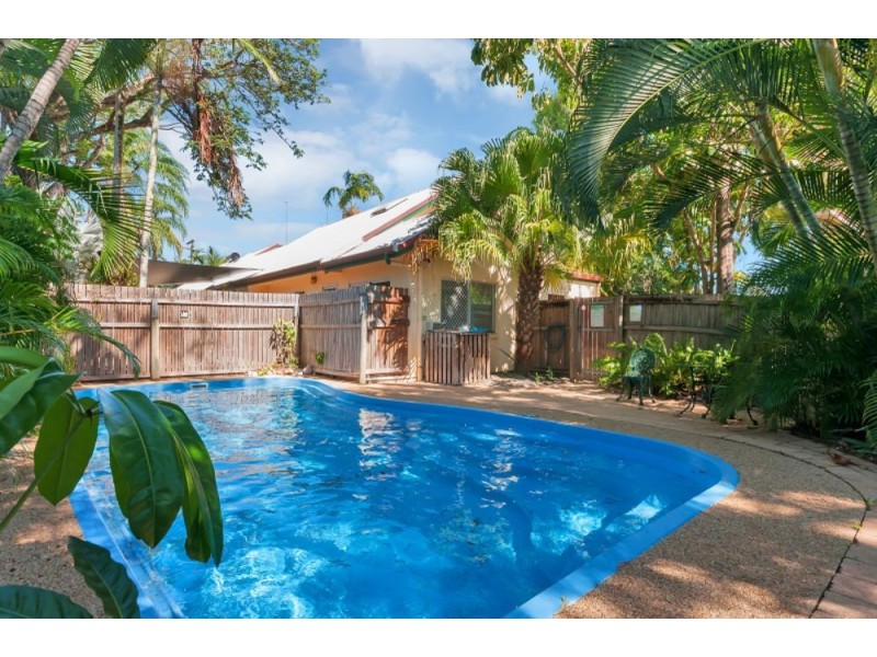 4/15-17 Fern Street, Holloways Beach QLD 4878
