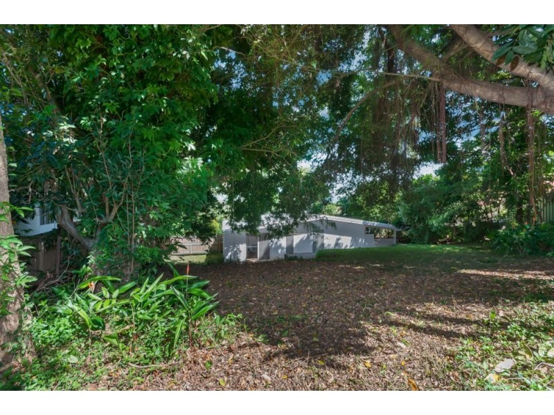 23 Moresby Street, Trinity Beach QLD 4879