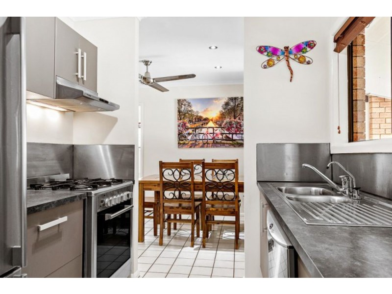 17 Simon Street, Freshwater QLD 4870