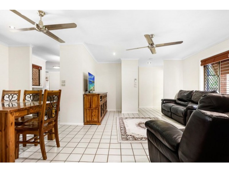 17 Simon Street, Freshwater QLD 4870