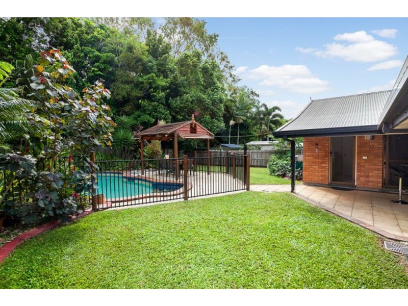 17 Simon Street, Freshwater QLD 4870