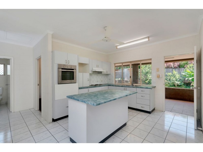 1 Neptune Court, Mount Sheridan QLD 4868