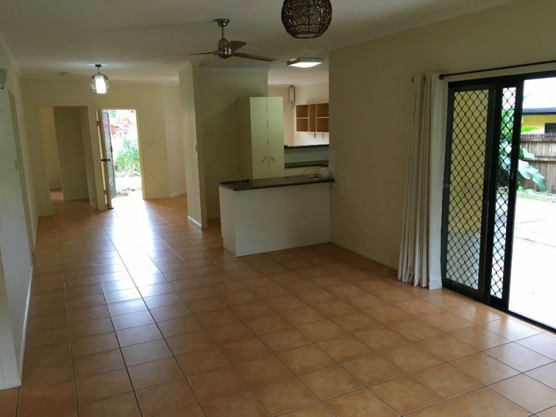 5 Sailfish Close, Kanimbla QLD 4870