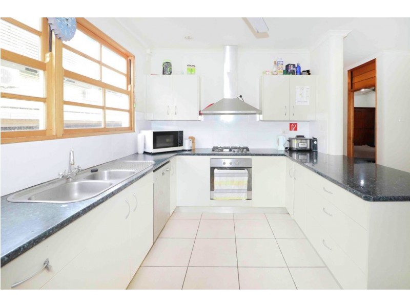 20 Loeven Street, Parramatta Park QLD 4870