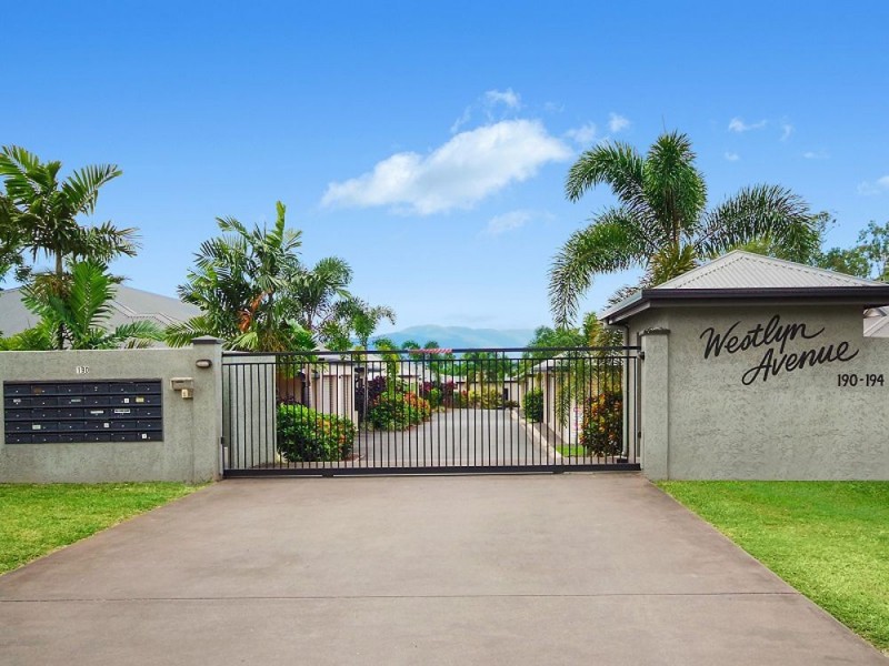 25/190-194 Irene Street, Mooroobool QLD 4870
