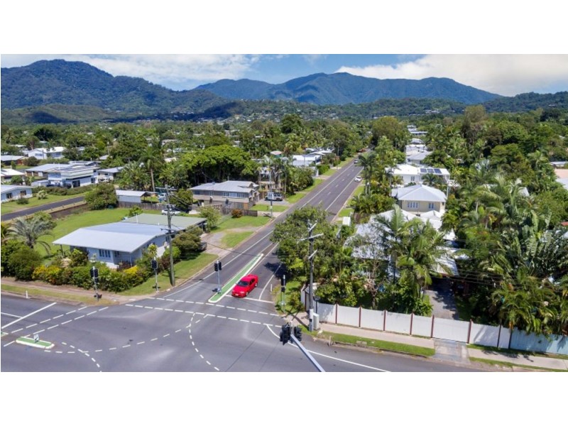 7/306 Pease Street, Edge Hill QLD 4870