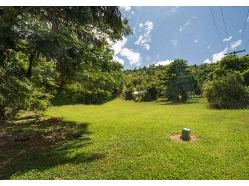 9 Mount William Close, Redlynch QLD 4870
