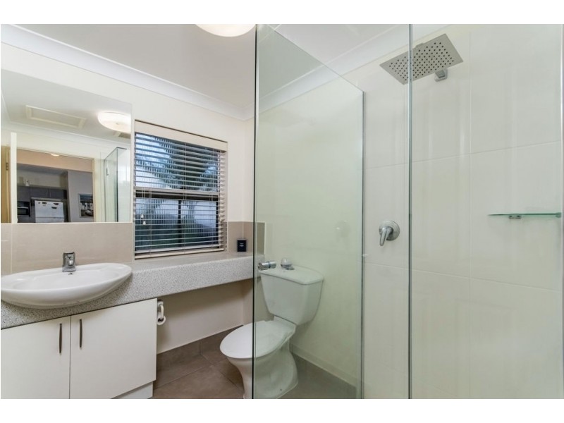 3/165-169 Mcleod Street, Cairns North QLD 4870