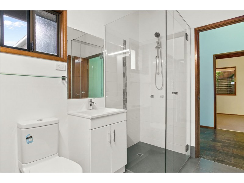 6 Darkin Close, Smithfield QLD 4878