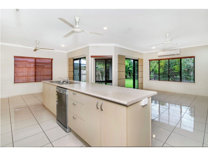 38 Mallicoola Crescent, Edmonton QLD 4869