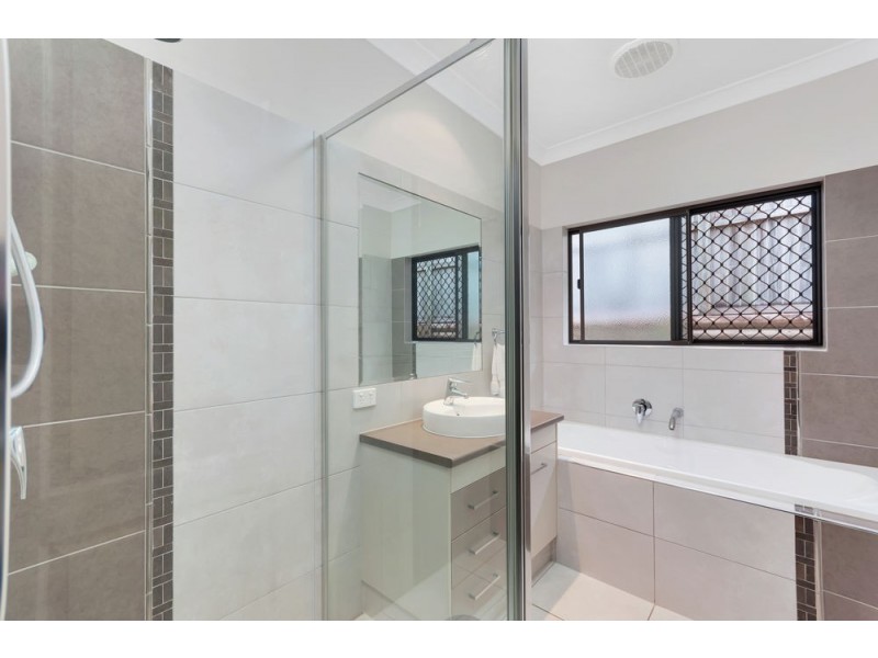 109 Fitzmaurice Drive, Bentley Park QLD 4869