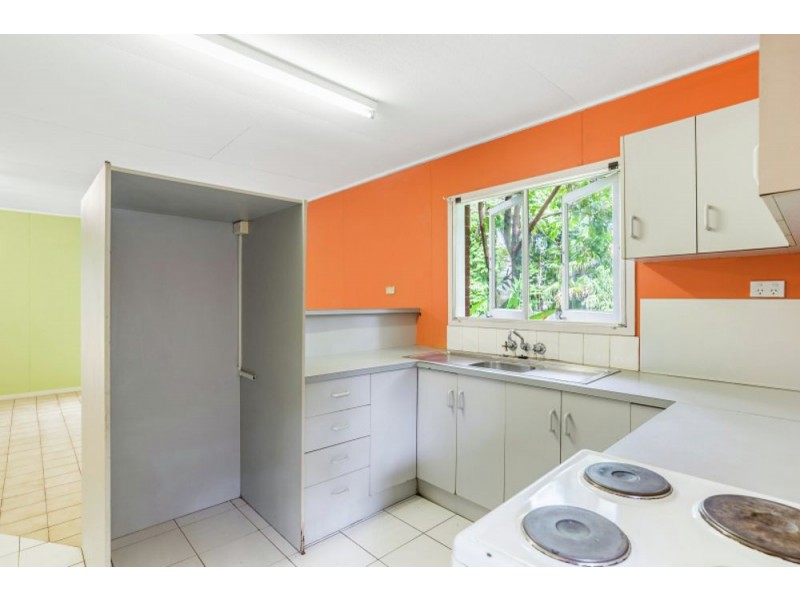 15 Hall Street, Edge Hill QLD 4870