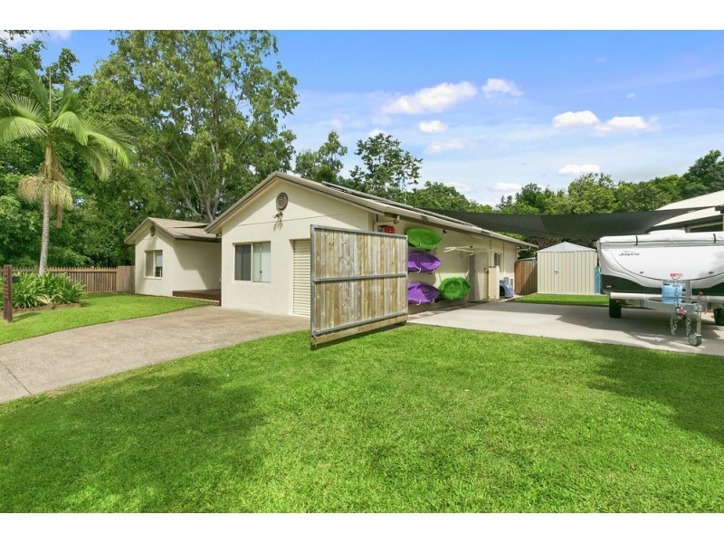 1 Banyan Close, Mount Sheridan QLD 4868