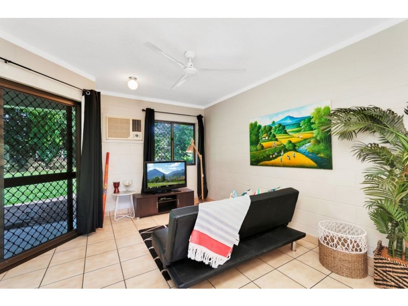 2/40 Moody Street, Manoora QLD 4870