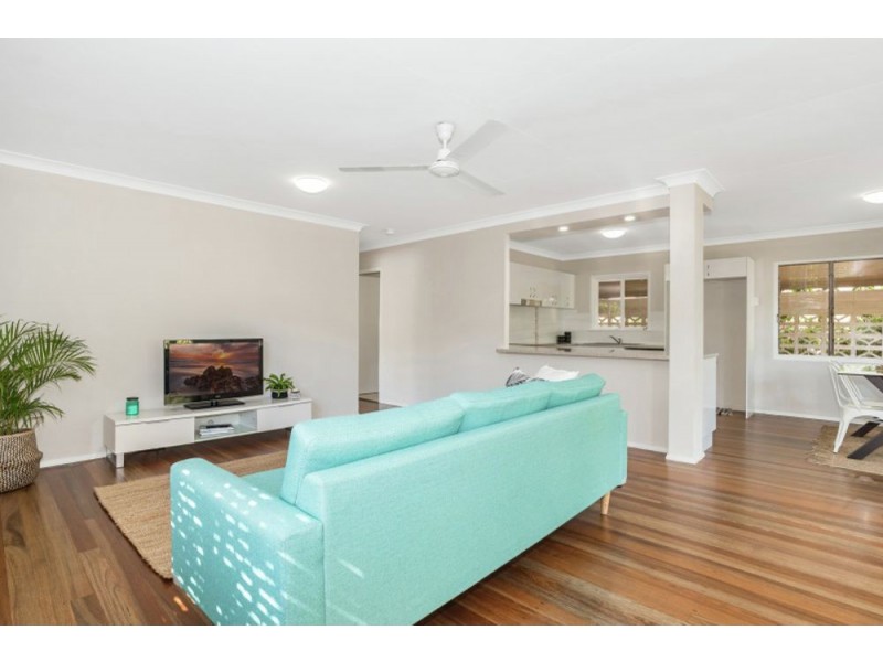 35 Casella Street, Earlville QLD 4870