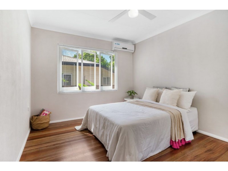 35 Casella Street, Earlville QLD 4870