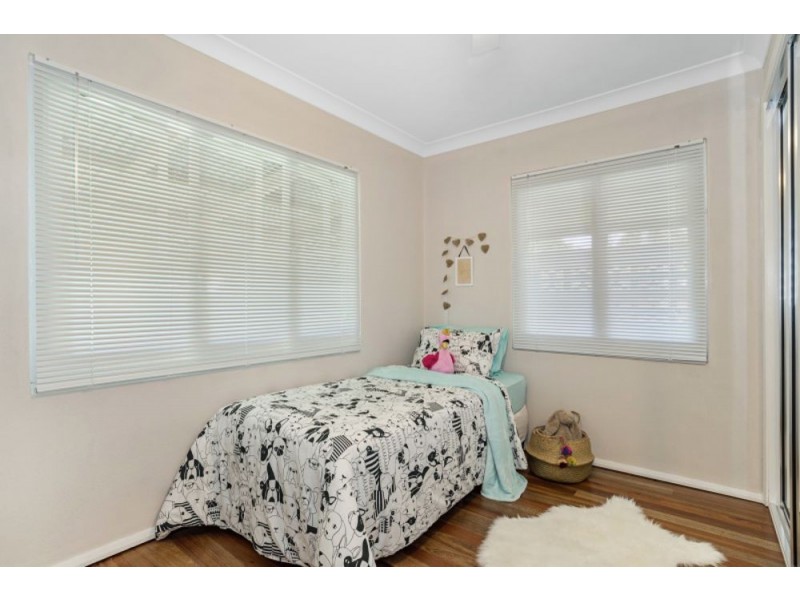 35 Casella Street, Earlville QLD 4870