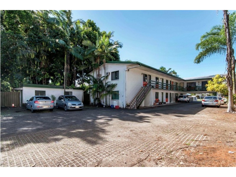 99 Digger Street, Cairns North QLD 4870