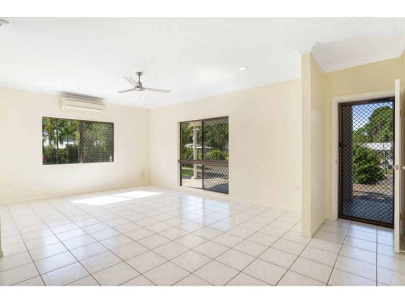 17 Dugong Close, Bentley Park QLD 4869
