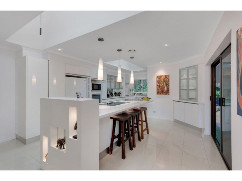 2 Stuart Street, Edge Hill QLD 4870