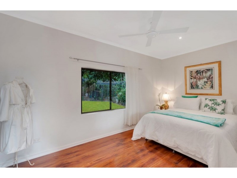 2 Stuart Street, Edge Hill QLD 4870