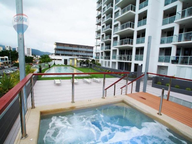502/125 Grafton Street, Cairns City QLD 4870