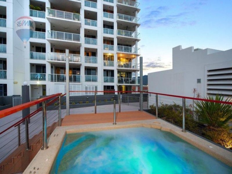 502/125 Grafton Street, Cairns City QLD 4870