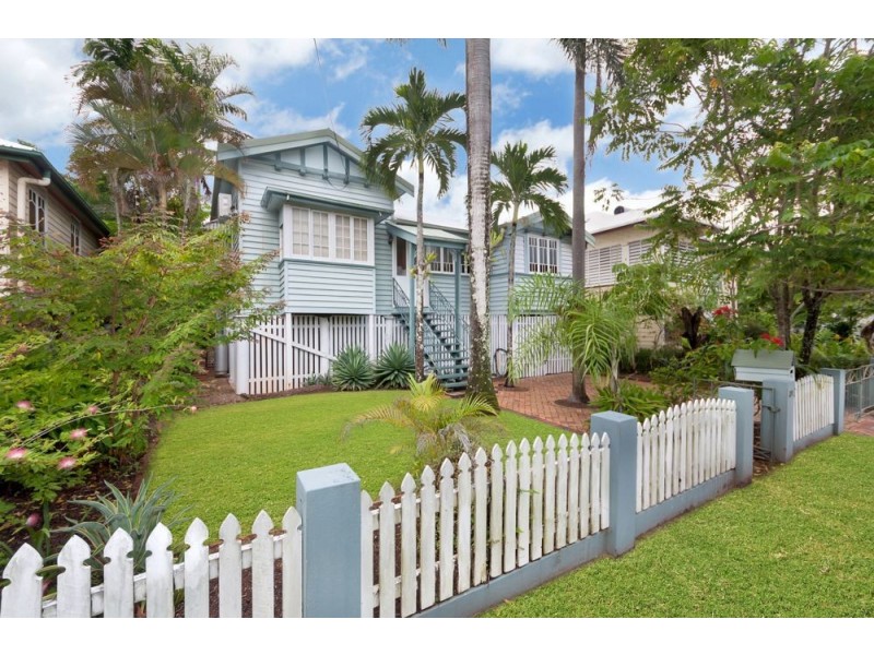39 Grove Street, Parramatta Park QLD 4870
